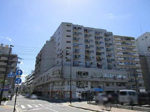 広島市東区光町、マンションの外観画像です