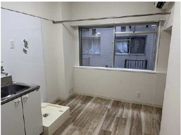 広島市東区光町、マンションの居間画像です