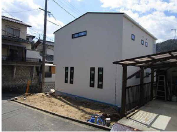 広島市東区戸坂大上、中古一戸建ての外観画像です