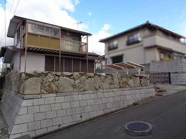 呉市焼山政畝、中古一戸建ての画像です