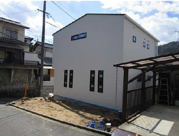 広島市東区戸坂大上、中古一戸建ての外観画像です