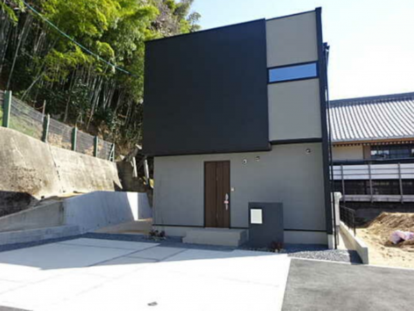 広島市南区北大河町、新築一戸建ての外観画像です