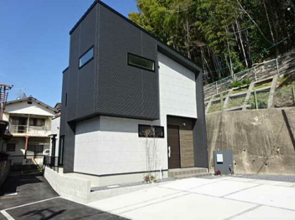広島市南区北大河町、新築一戸建ての画像です