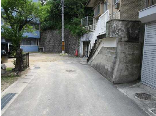広島市東区戸坂桜東町、土地の画像です