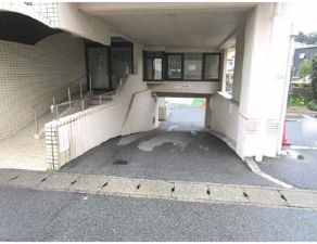 広島市東区戸坂新町、マンションの画像です