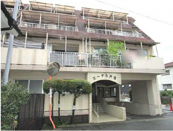 広島市東区戸坂新町、マンションの外観画像です