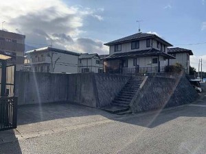 呉市郷原学びの丘、土地の画像です