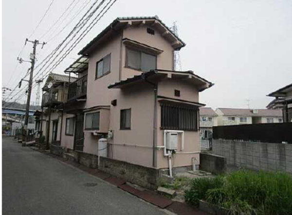 広島市東区矢賀、中古一戸建ての外観画像です