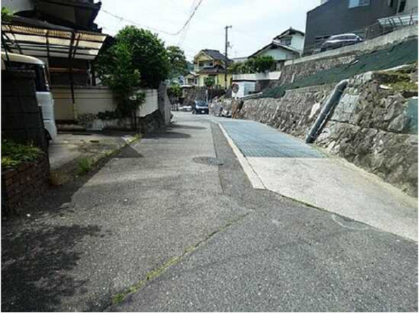 広島市東区上温品、中古一戸建ての画像です