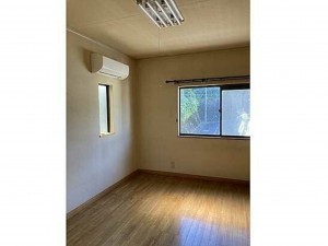 呉市神山、中古一戸建ての画像です