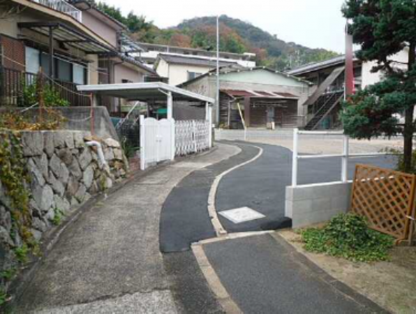 広島市南区本浦町、新築一戸建ての画像です