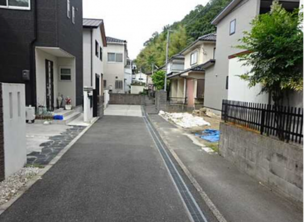 広島市南区南大河町、新築一戸建ての画像です