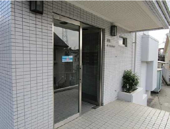 広島市東区温品、マンションのエントランス画像です