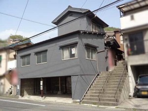 呉市警固屋、中古一戸建ての画像です