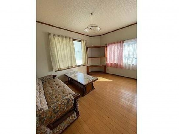 呉市清水、中古一戸建ての画像です