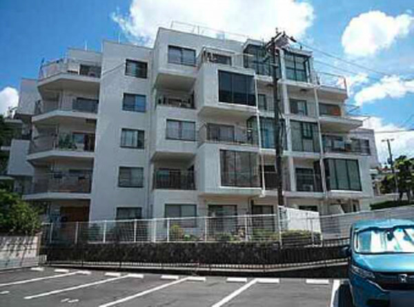 広島市南区西本浦町、マンションの画像です