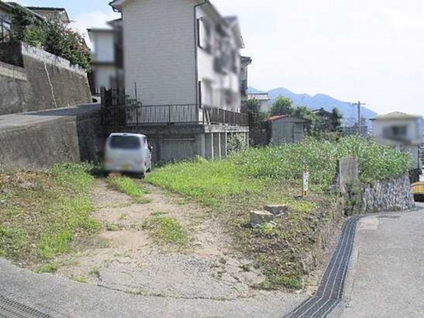 呉市吾妻、土地の画像です
