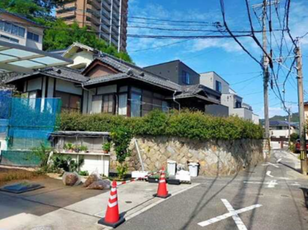 広島市南区堀越、収益物件/住宅の画像です