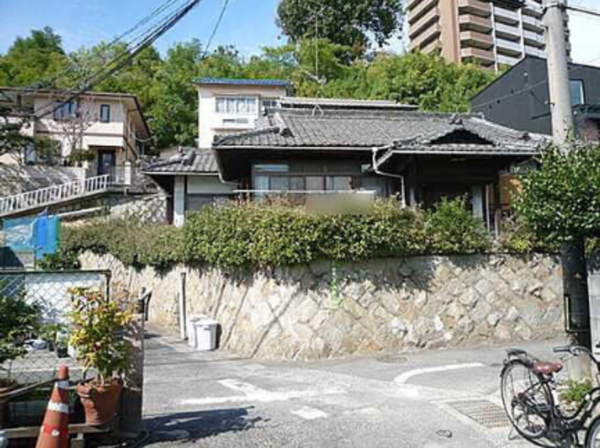 広島市南区堀越、収益物件/住宅の画像です