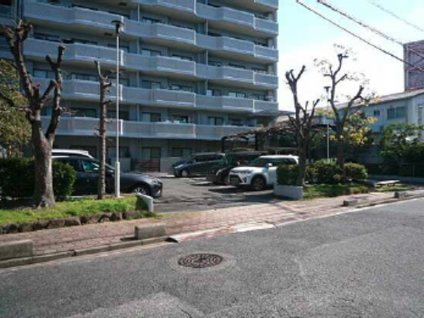 広島市南区仁保新町、マンションの画像です