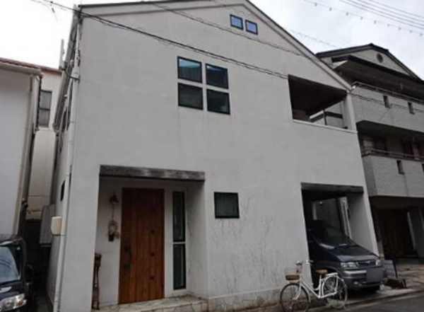 広島市南区南蟹屋、中古一戸建ての画像です