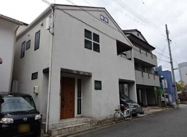 広島市南区南蟹屋、中古一戸建ての画像です