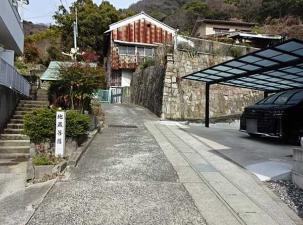 広島市南区楠那町、収益物件/住宅の画像です