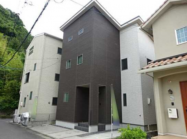 広島市南区丹那町、中古一戸建ての画像です