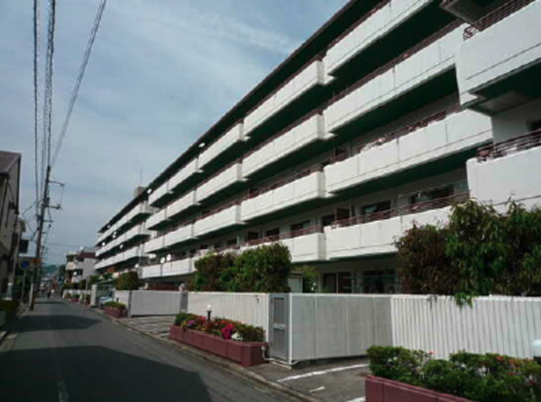 広島市南区東雲本町、マンションの画像です