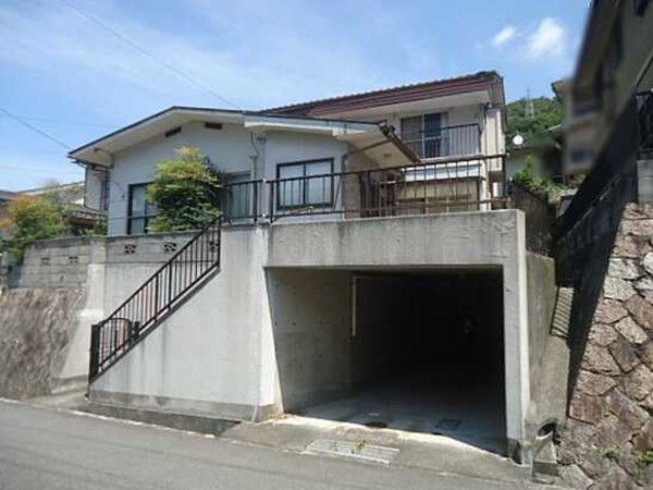 呉市長谷町、中古一戸建ての画像です