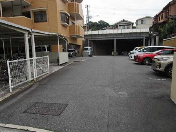 広島市東区中山南、マンションの画像です