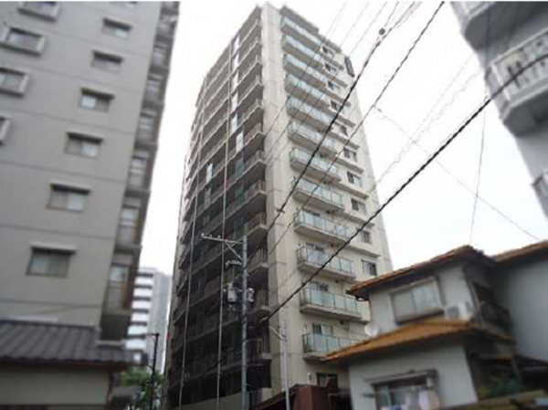 広島市中区住吉町、マンションの外観画像です