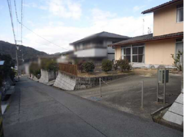 呉市焼山政畝、中古一戸建ての外観画像です