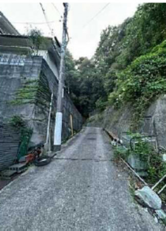 呉市仁方皆実町、中古一戸建ての画像です