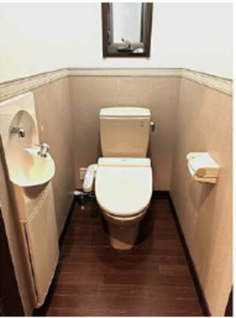 広島市南区向洋新町、中古一戸建てのトイレ画像です