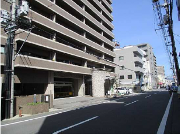 広島市西区三篠町、マンションの外観画像です