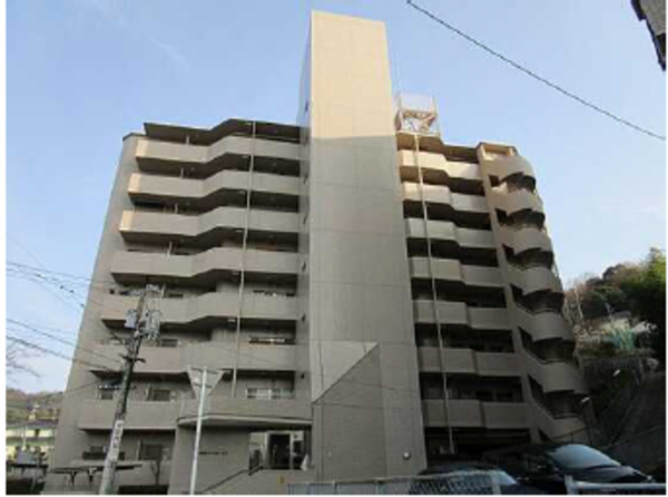 広島市東区牛田東、マンションの外観画像です