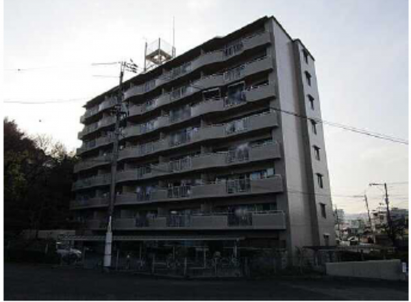 広島市東区牛田東、マンションの外観画像です
