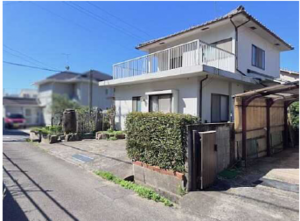 呉市焼山桜ヶ丘、中古一戸建ての外観画像です