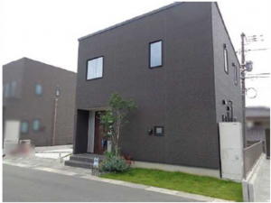 呉市焼山東、中古一戸建ての外観画像です