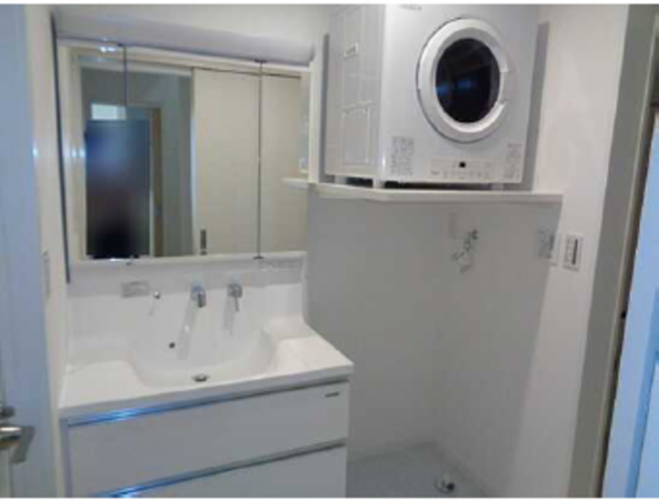 呉市広弁天橋町、中古一戸建ての洗面画像です