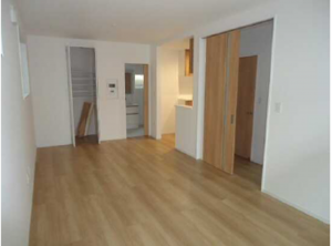 呉市広弁天橋町、中古一戸建ての画像です