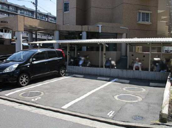 広島市東区戸坂千足、マンションの画像です