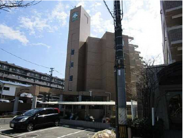 広島市東区戸坂千足、マンションの外観画像です