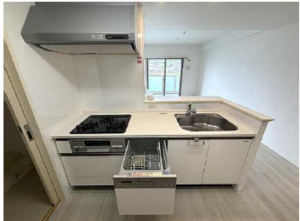 広島市西区南観音町、マンションのキッチン画像です