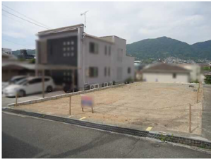 呉市八幡町、土地の画像です