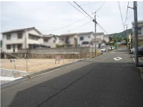 呉市八幡町、土地の画像です