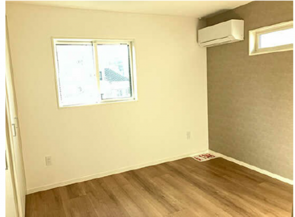 呉市本通、中古一戸建ての画像です