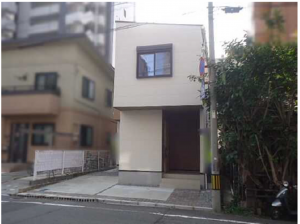 呉市本町、中古一戸建ての外観画像です