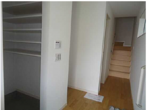 呉市本通、中古一戸建ての画像です